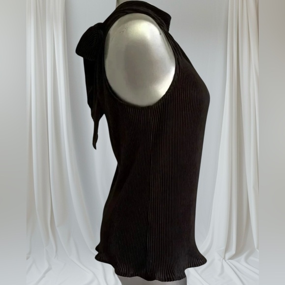 🆕Bishop + Young Esme  Pleated Black Top - Picture 2 of 16